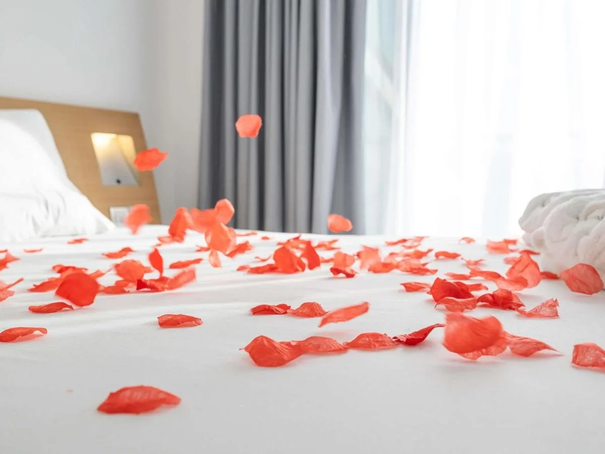 Junior Suite with Balcony and Sea View